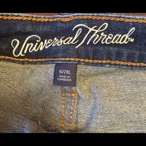Universal thread jeans